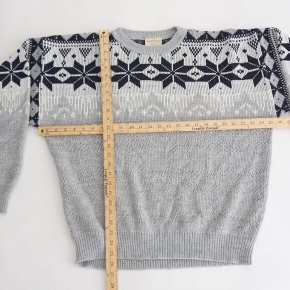 Vintage Northwest Territory Gray Black Winter Snowflakes Knit Crewneck Sweater L - Picture 3 of 10